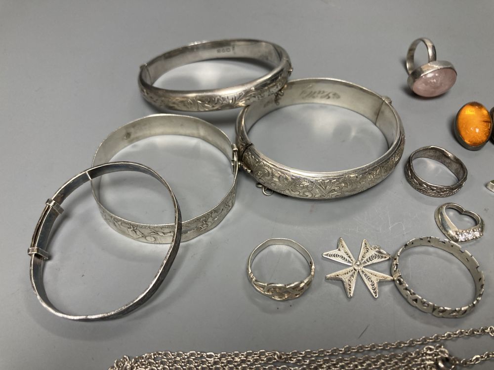 Assorted mainly silver jewellery including bangles, bracelets including charm, necklaces, brooches, rings and pendants.